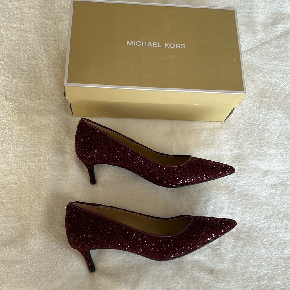 NIB Michael Kors red glitter kitty heels size 7.5
